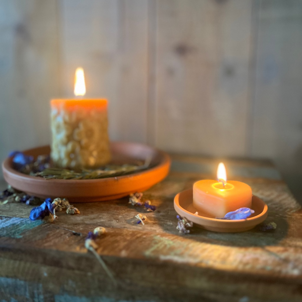Theelichtjes van Pure Bijenwas Hartvorm – Set van 5