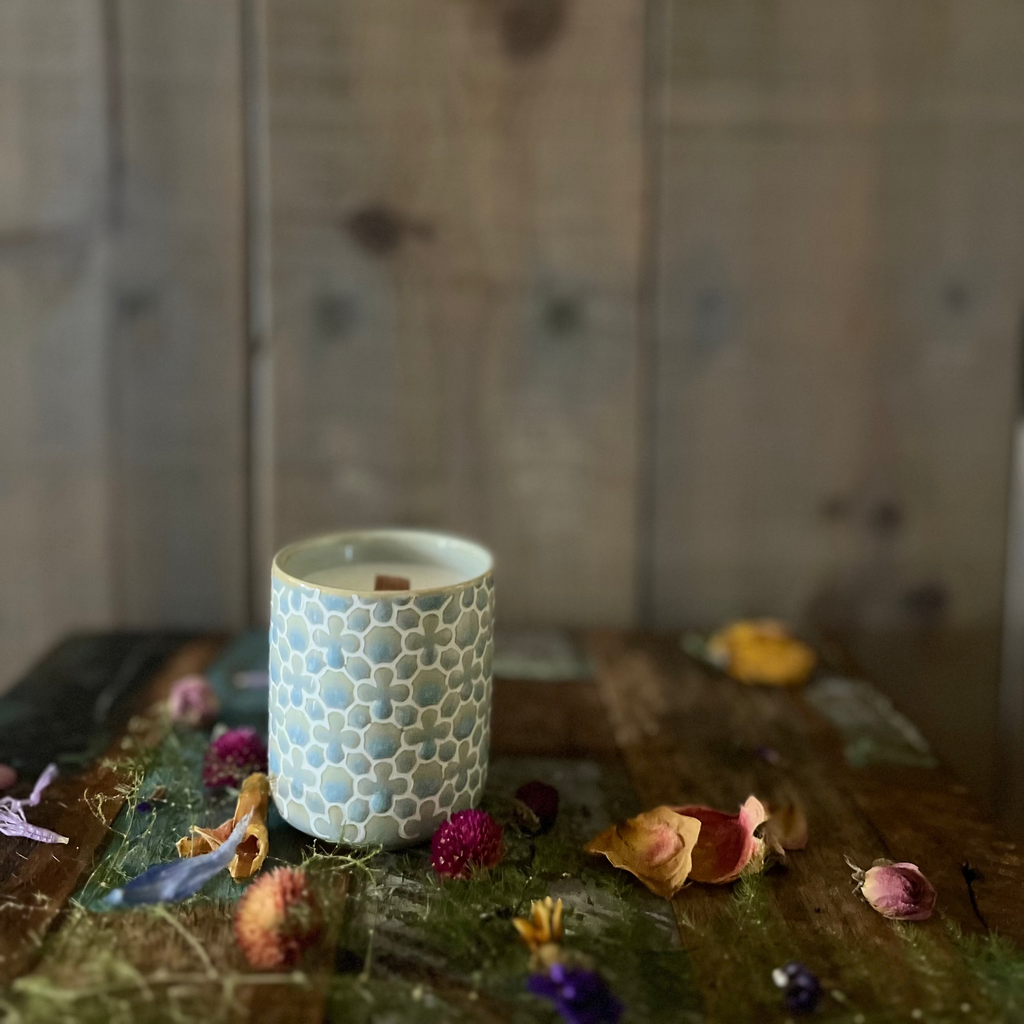Kaars Tara - Lichtblauw-Wit- Houten lont