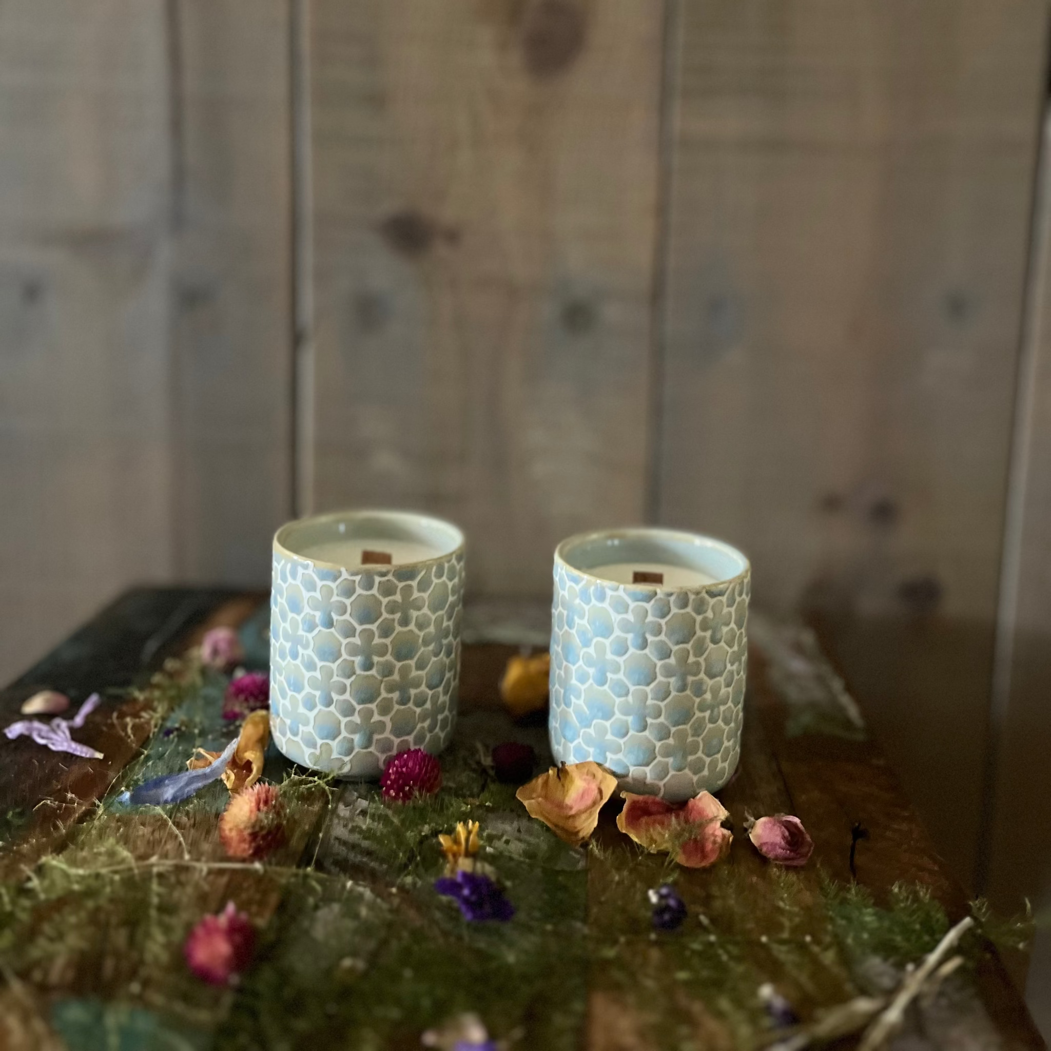 Kaars Tara - Lichtblauw-Wit- Houten lont